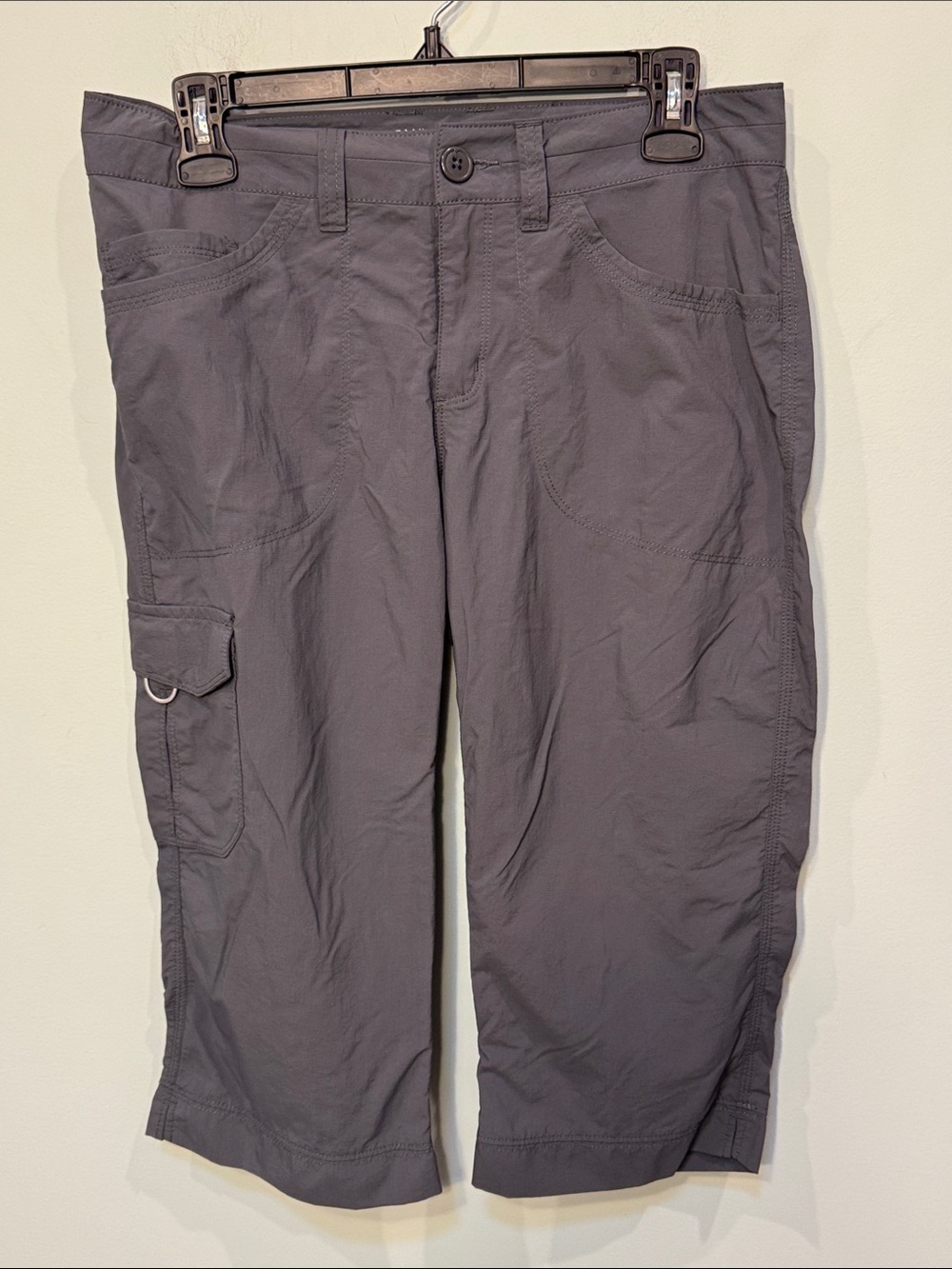 Mountain Hardwear Women's Gray Cargo Capris